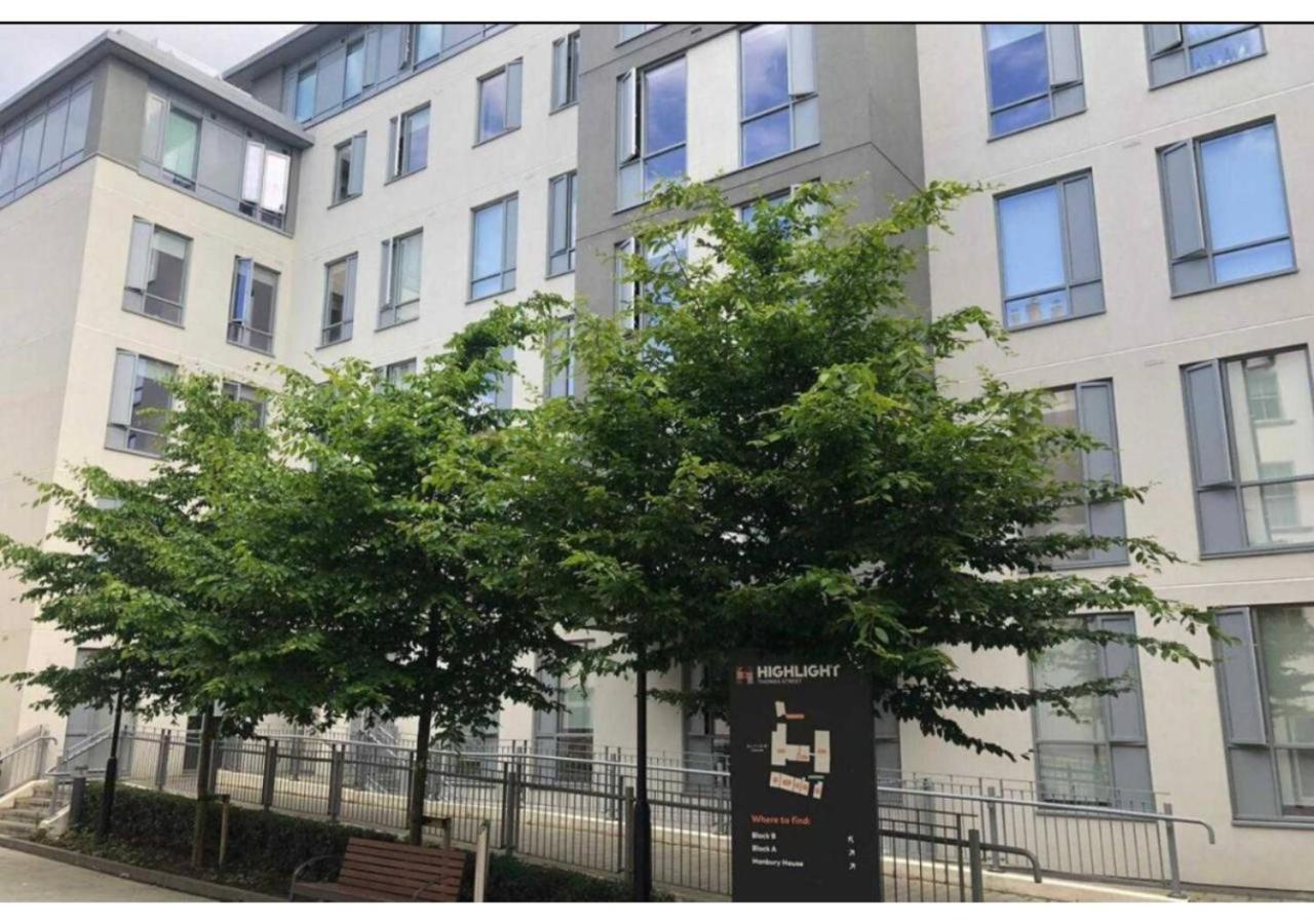 Joivy Affordable Dublin Thomas Street - Adults Only Apartment Exterior photo